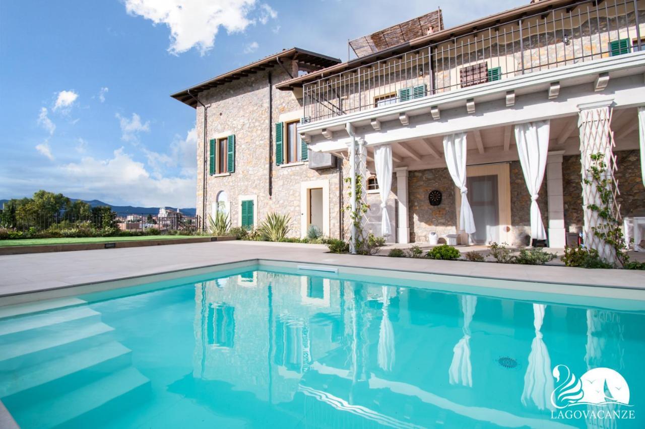 Luxus Gardoncino Apartment มาแนร์บา เดล การ์ดา ภายนอก รูปภาพ