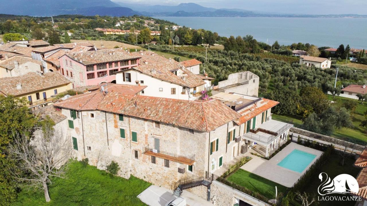 Luxus Gardoncino Apartment มาแนร์บา เดล การ์ดา ภายนอก รูปภาพ